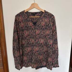 Lucky Brand Red Paisley Long Sleeve V-Neck Blouse